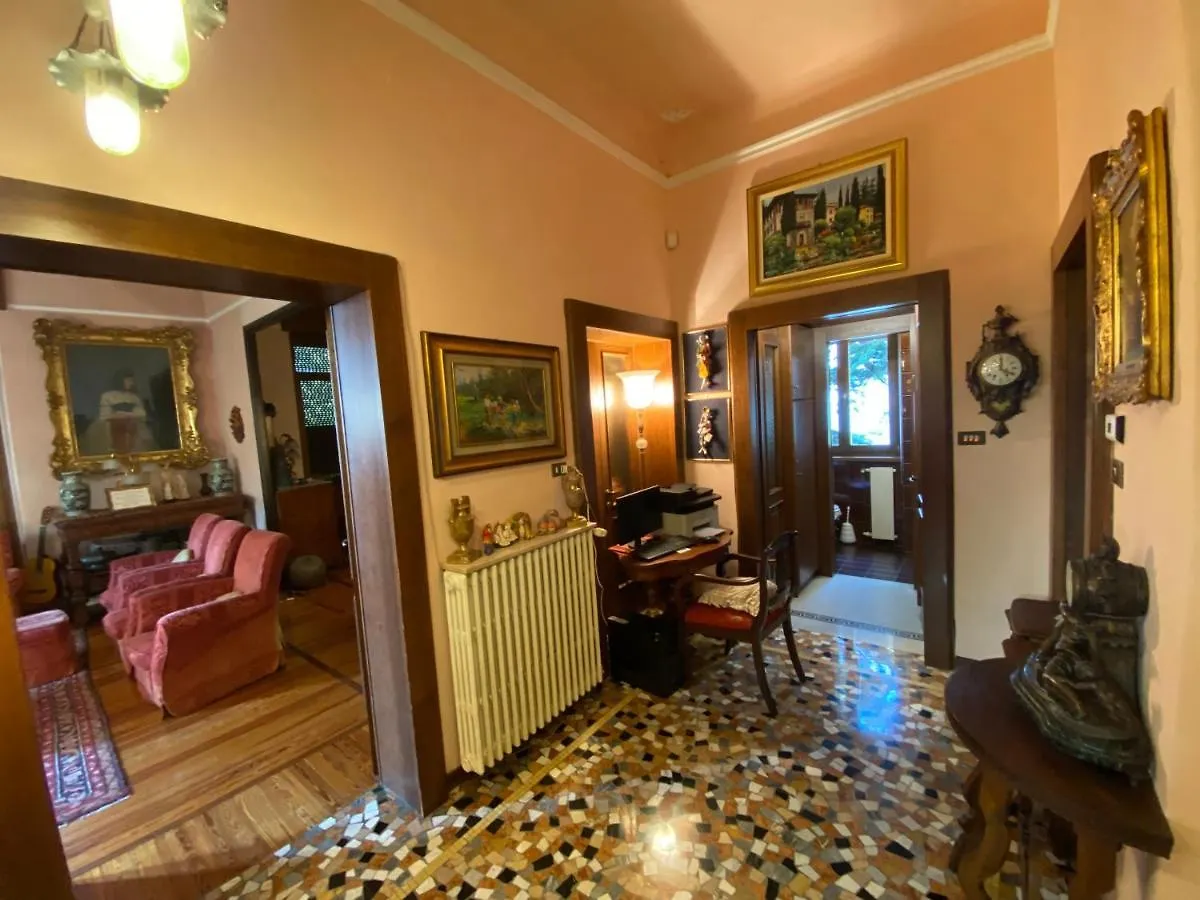 Suitecastlelakeview 1 Bellano