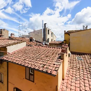  Apartment Santa Croce By Mmega Italy